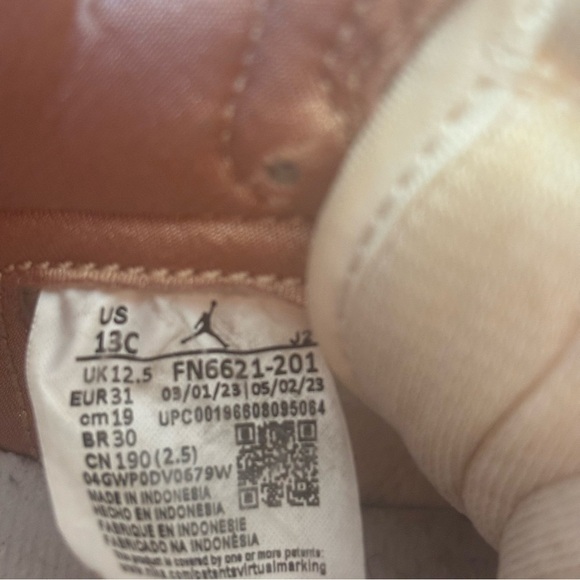 Nike Air Jordan 1 Retro High OG Praline PS Kids Size 13c Praline-Sail FN6621-201 - Picture 10 of 10